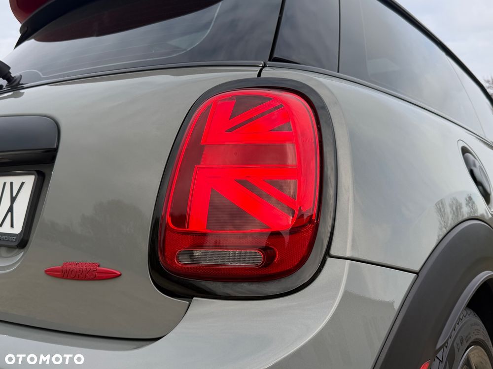 MINI Cooper John Works John Works Trim - 11