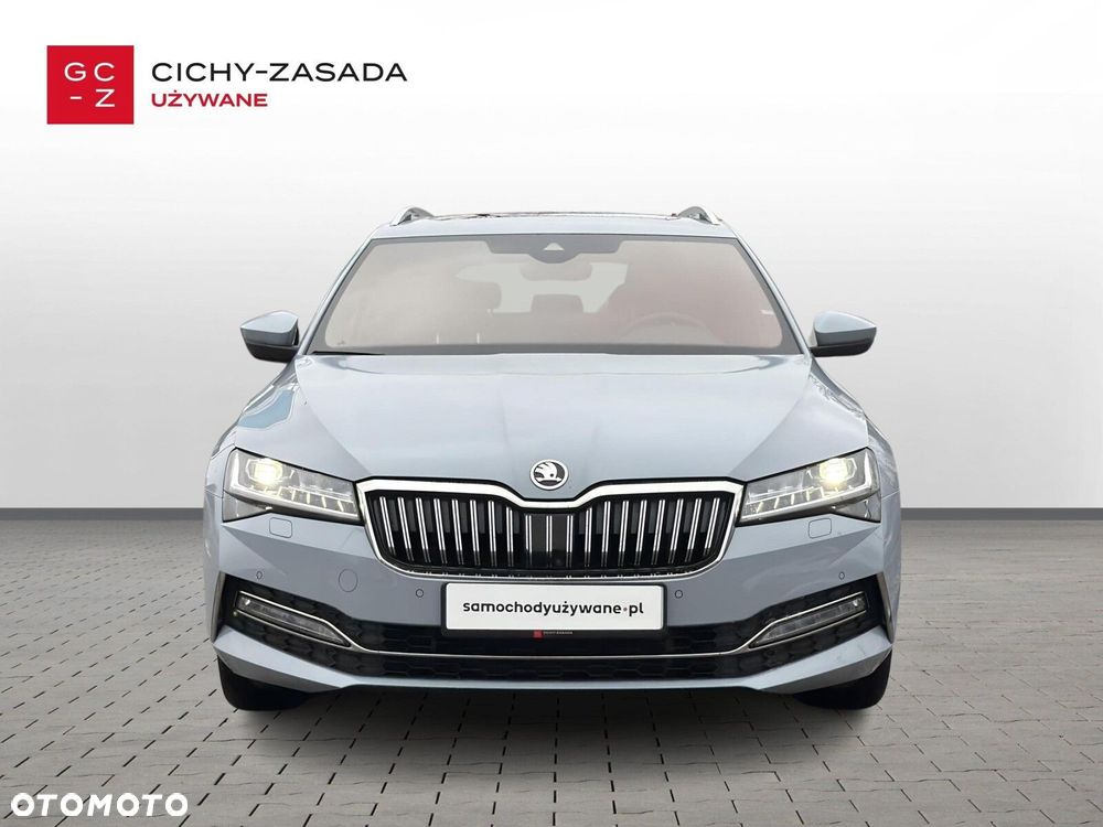 Skoda Superb 2.0 TDI SCR 4x4 L&K DSG - 9