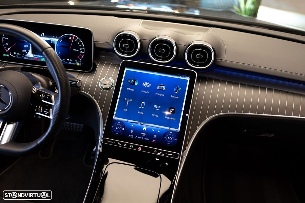 Mercedes-Benz C 300 e AMG Line - 30