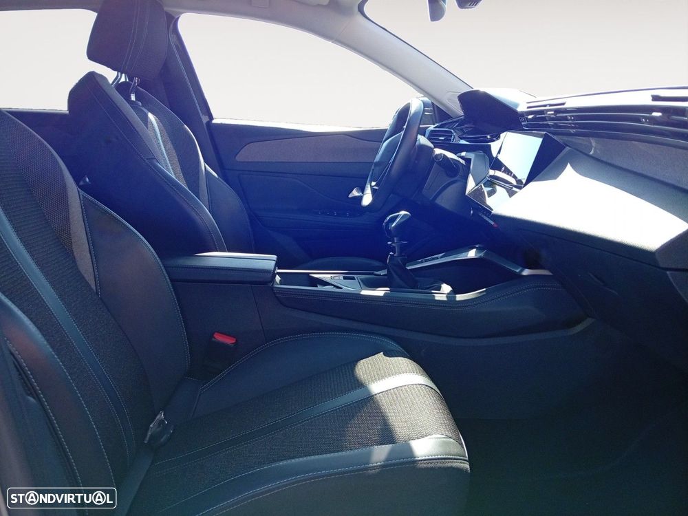 Peugeot 308 1.2 PureTech Allure - 15