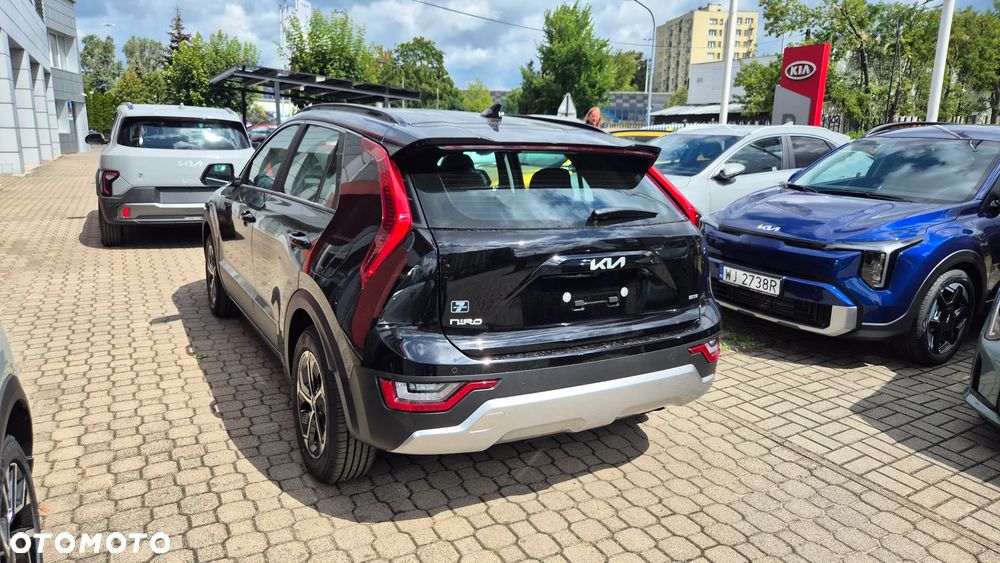 Kia Niro 1.6 GDI Hybrid M - 12