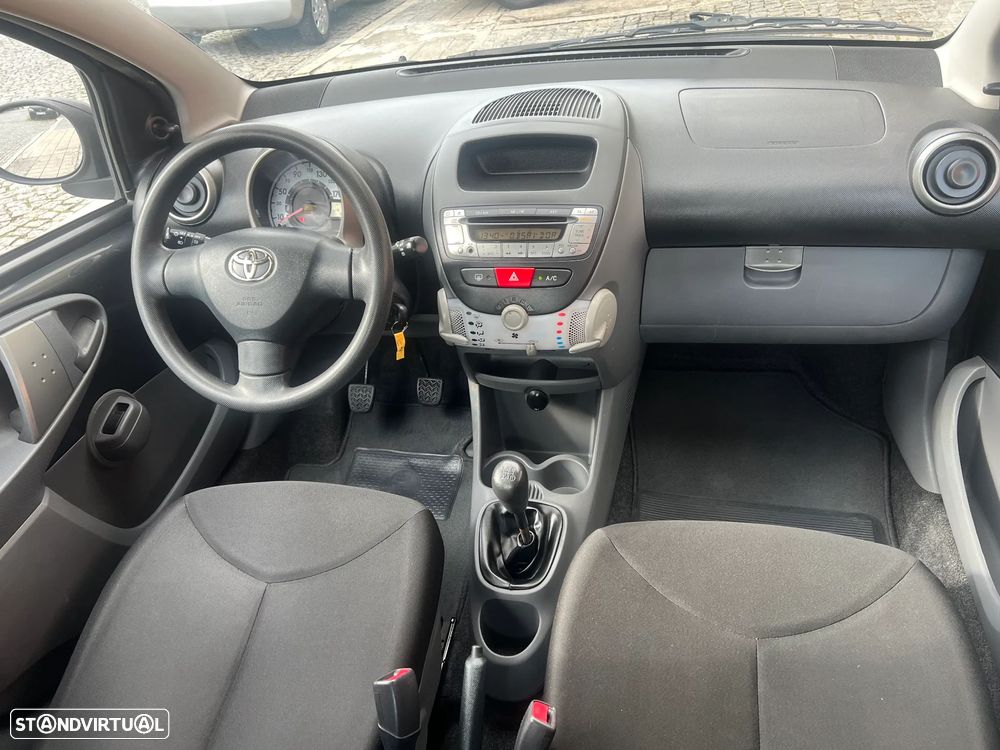 Toyota Aygo 1.0 Power Pack+AC - 18