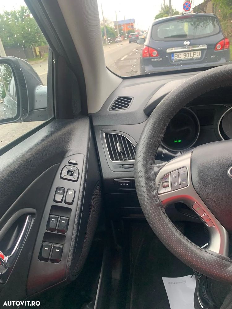 Hyundai ix35 2.0 CRDI High 4WD GLS Premium+ - 8
