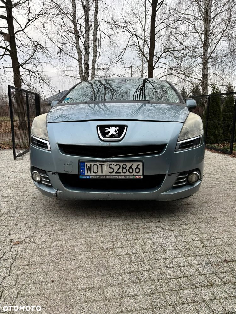 Peugeot 5008 - 3