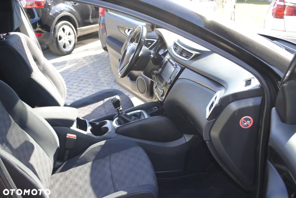 Nissan Qashqai 1.5 dCi N-Connecta - 15