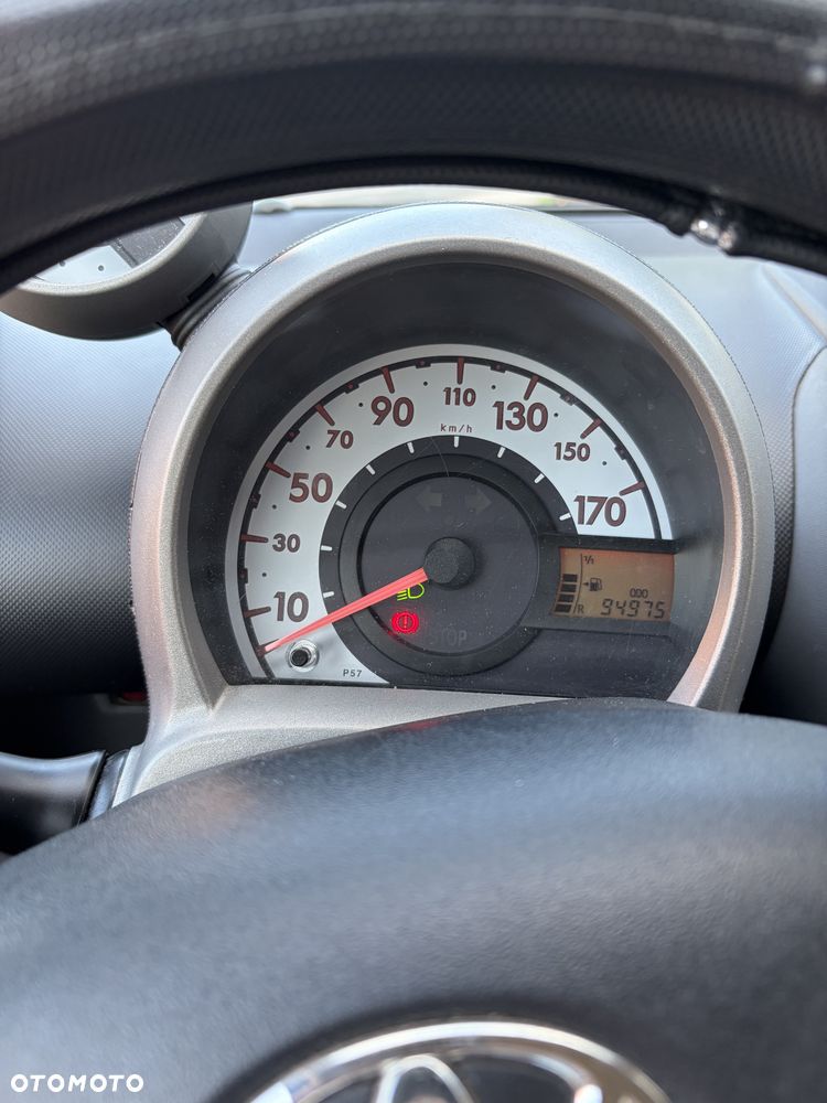 Toyota Aygo - 10