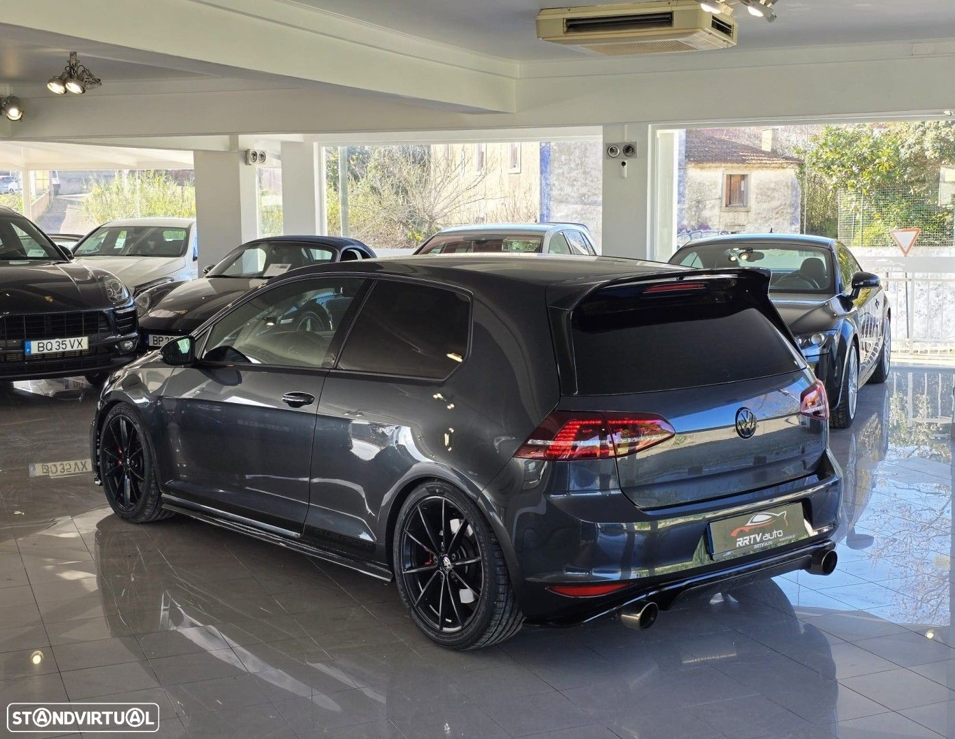 VW Golf GTI Clubsport DSG - 4