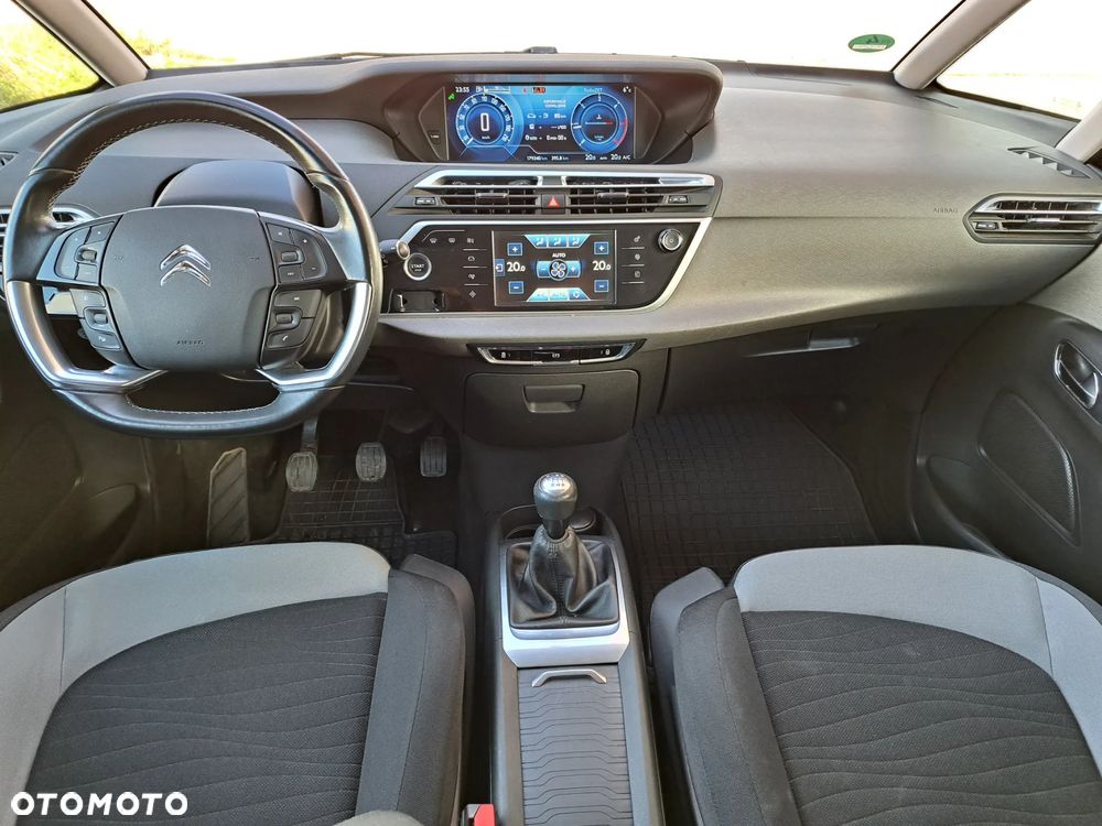 Citroën C4 Picasso - 25