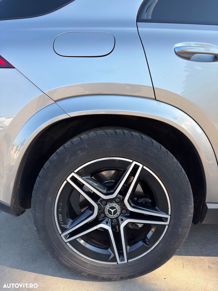 Mercedes-Benz GLE 300 d 4MATIC - 13