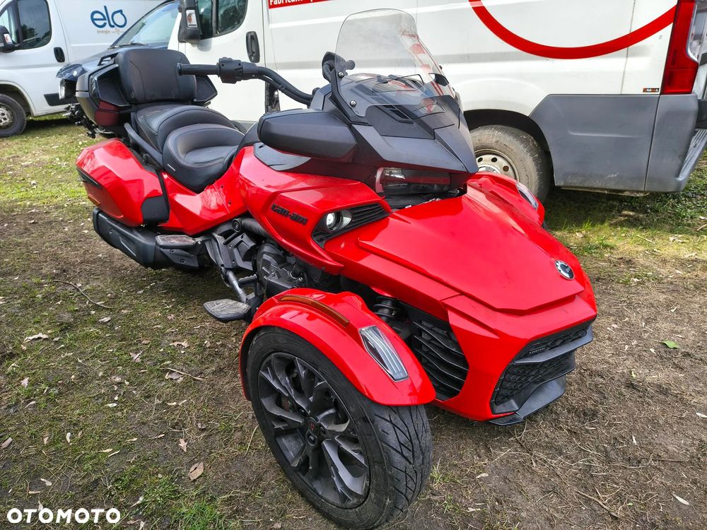 Can-Am Spyder - 1