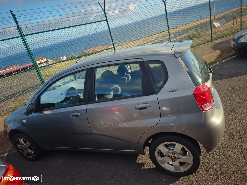 Chevrolet Kalos 1.2 SE - 4