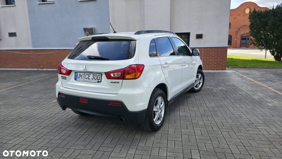 Mitsubishi ASX 1.6 2WD Diamant Edition - 3