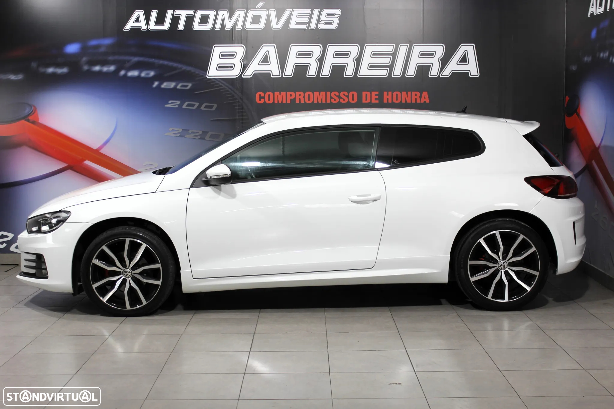 VW Scirocco 2.0 TDI Sport DSG - 9