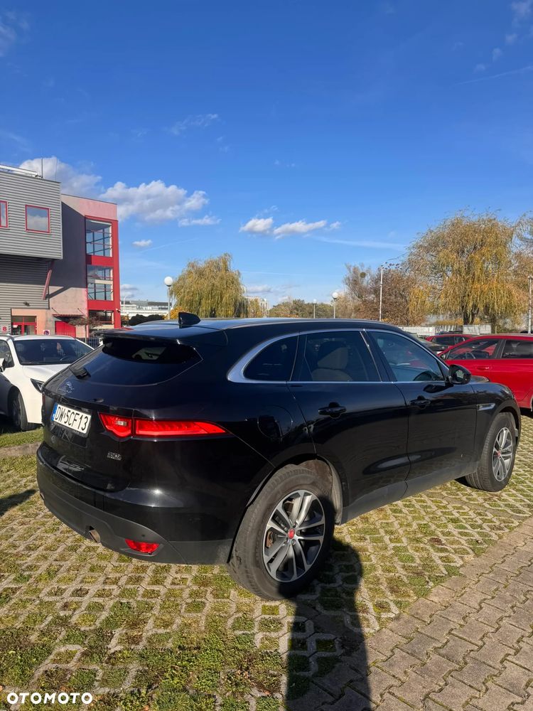 Jaguar F-Pace 2.0 i4P AWD Prestige - 2