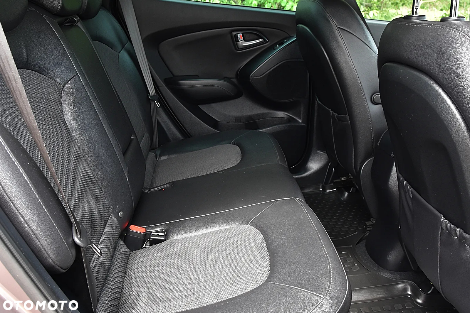 Hyundai ix35 1.6 GDI Comfort 2WD - 24