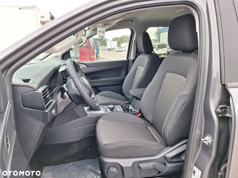 Volkswagen Amarok - 18