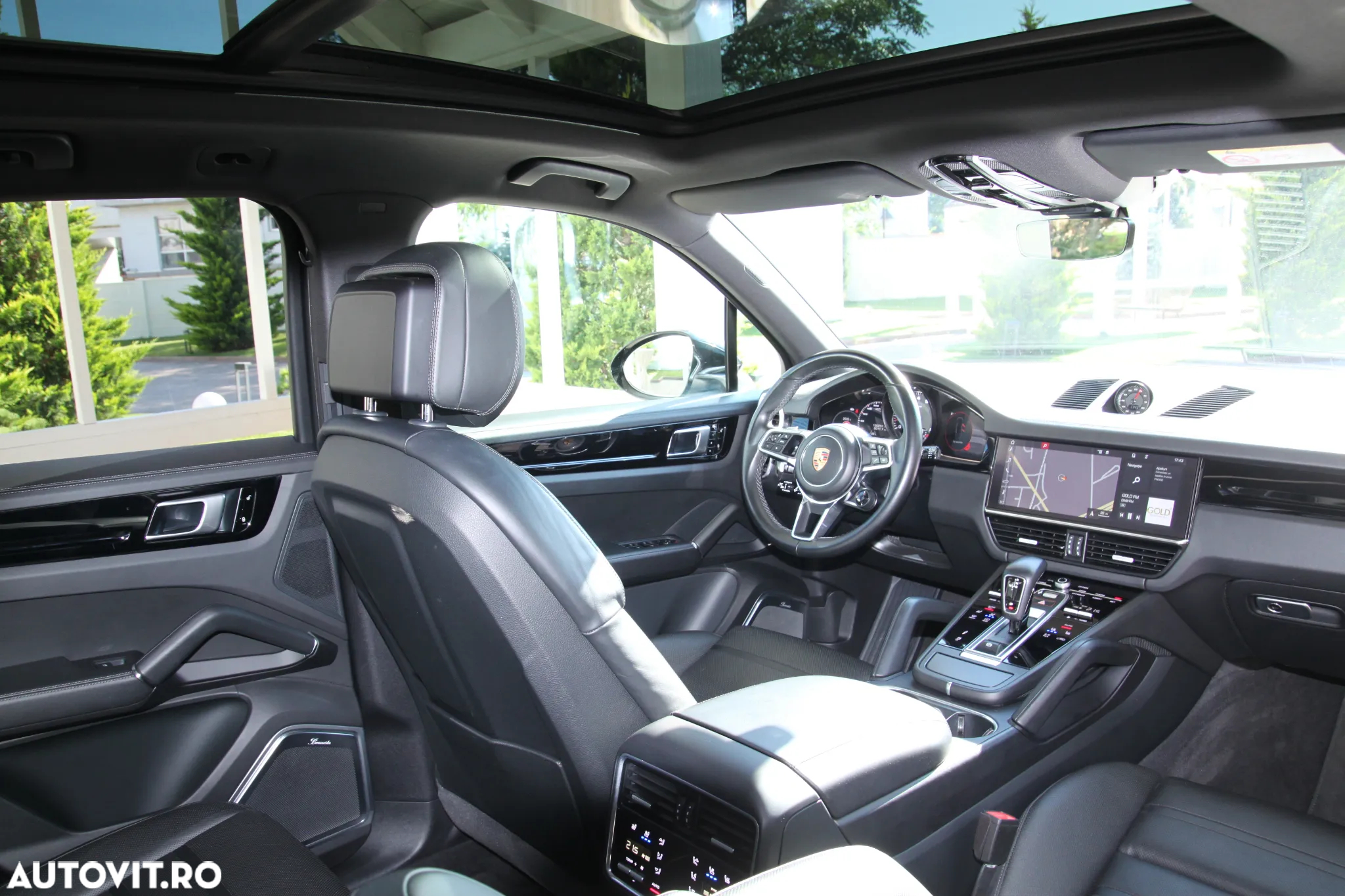 Porsche Cayenne S - 6
