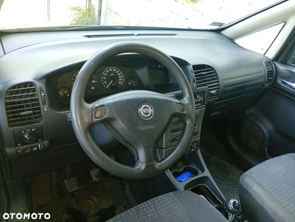 Opel Zafira 2.2 DTI Njoy - 5
