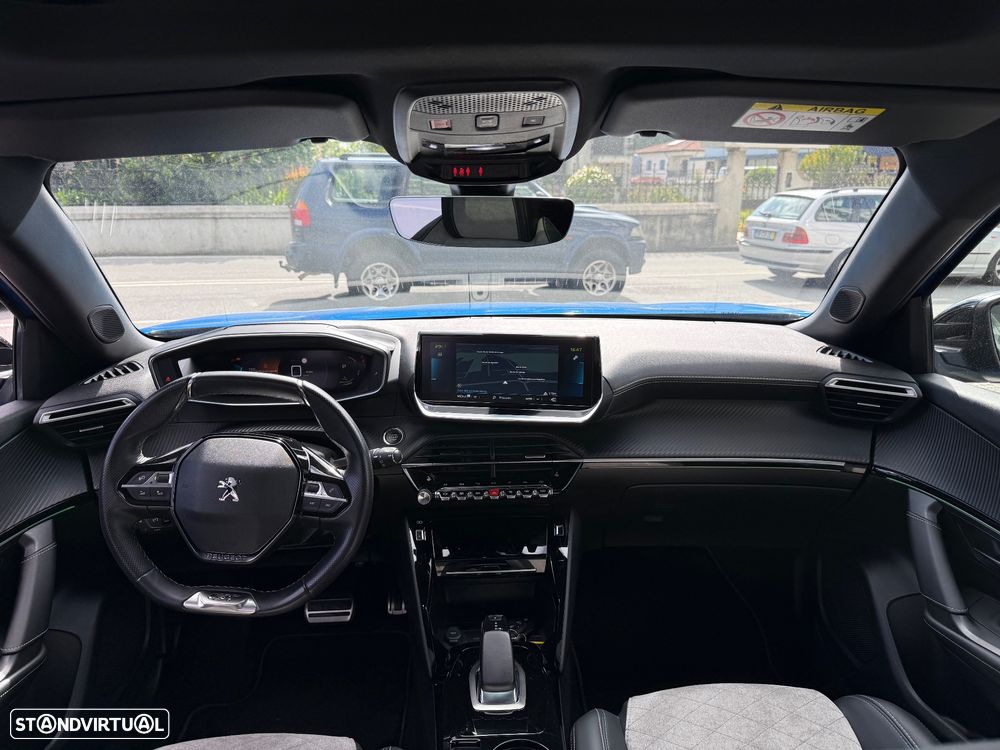 Peugeot e-2008 GT - 36