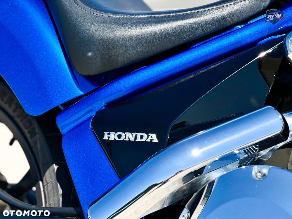 Honda VT - 13