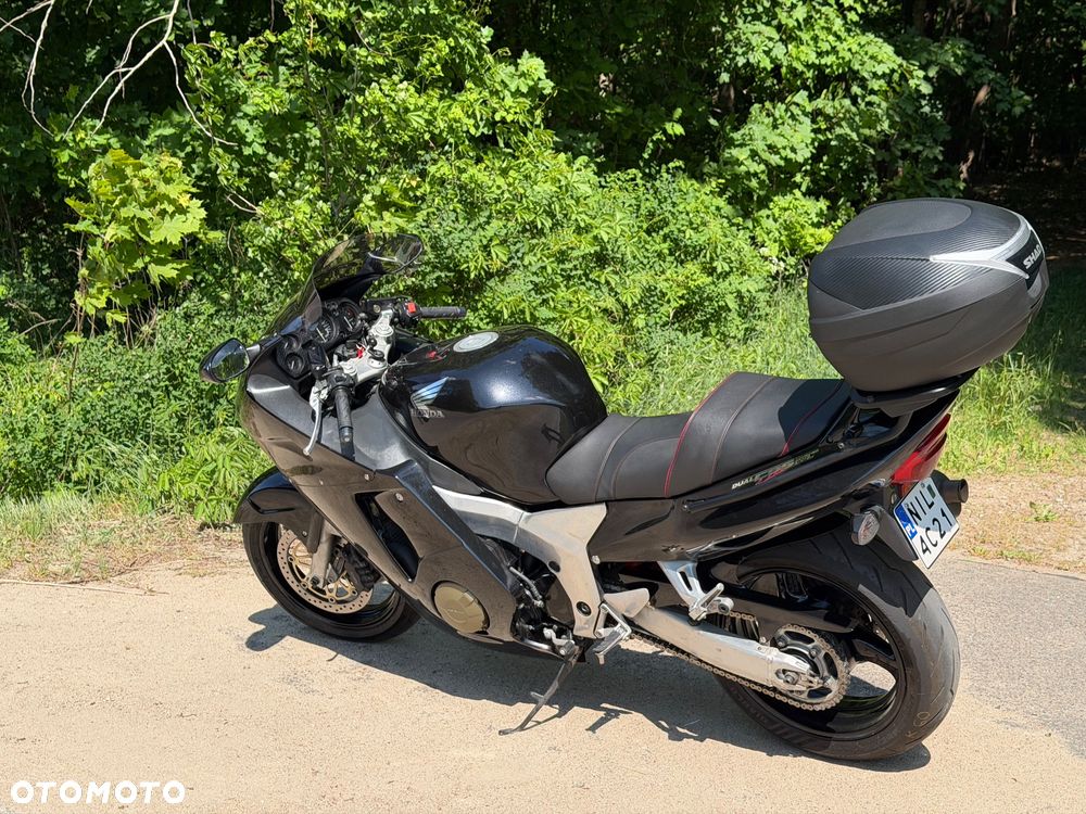 Honda CBR - 6