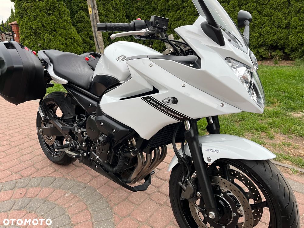 Yamaha XJ - 11