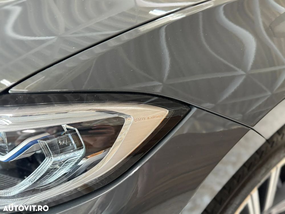BMW Seria 3 330e xDrive AT PHEV - 7