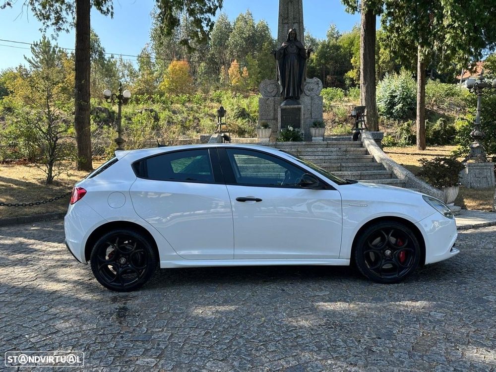 Alfa Romeo Giulietta 1.6 JTDm Sport J18 - 26