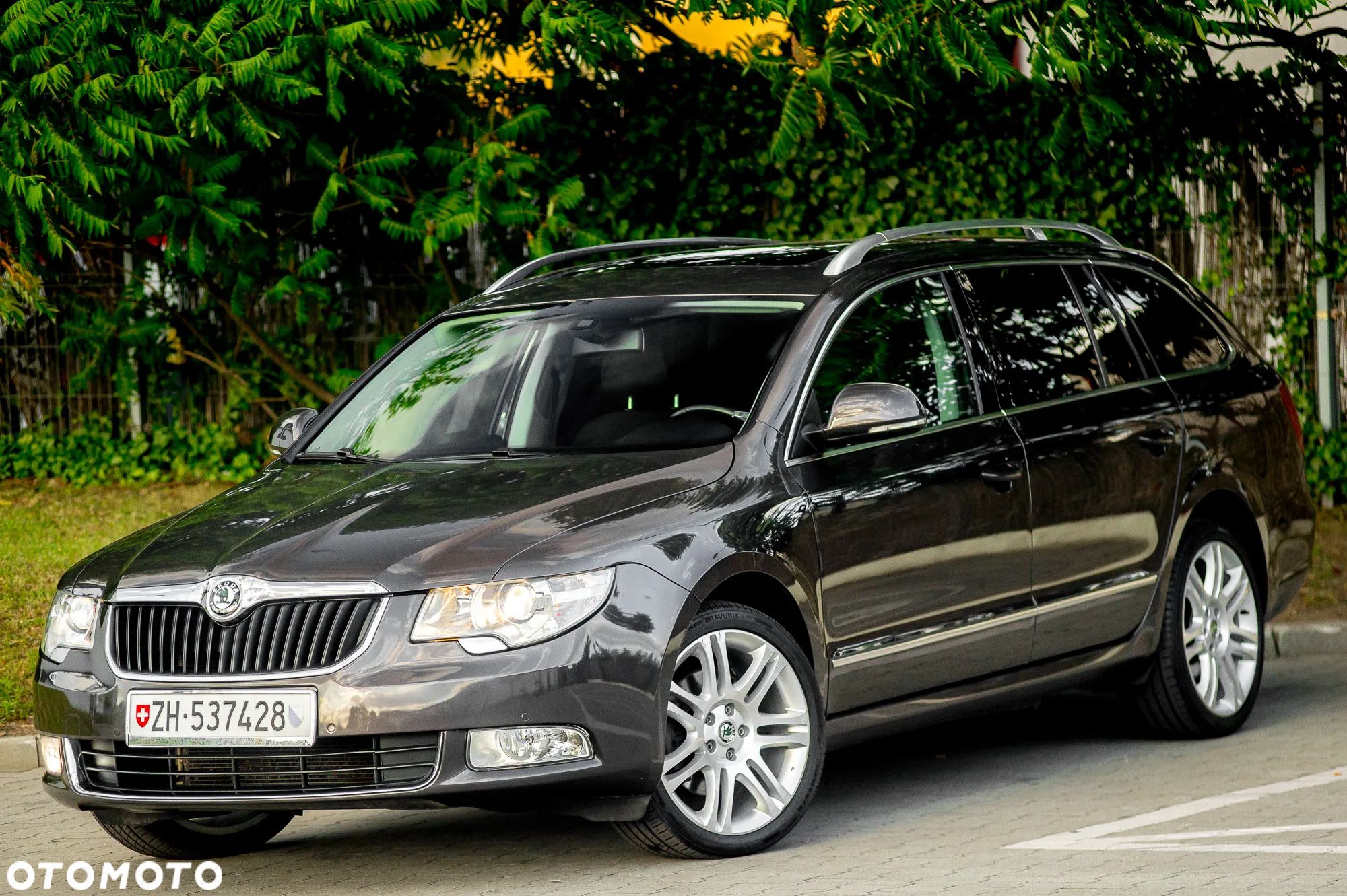 Skoda Superb 1.8 TSI DSG Exclusive - 6