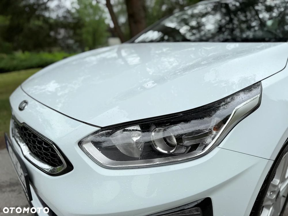Kia Ceed 1.6 CRDi mHEV L - 36