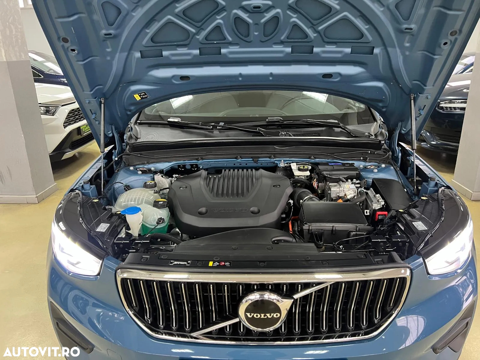 Volvo XC 40 T4 Recharge DKG Essential - 36