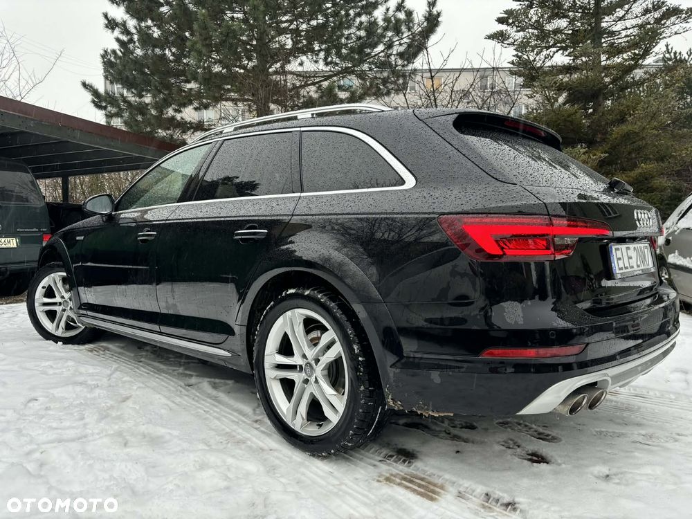 Audi A4 Allroad - 36