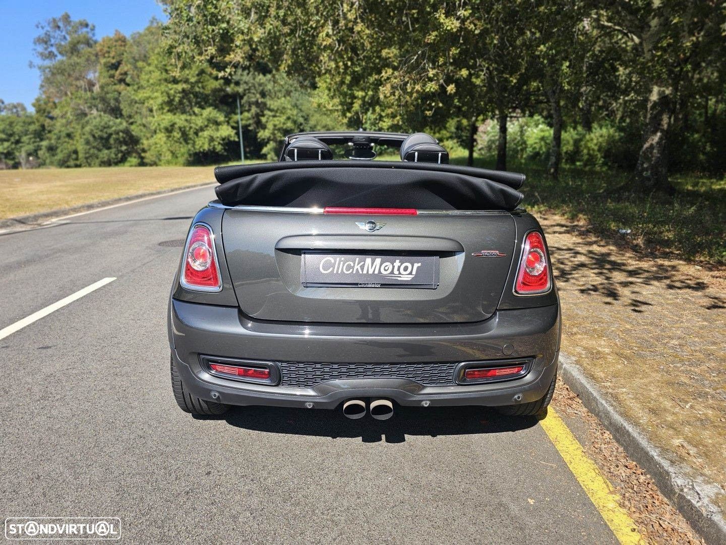 MINI Cabrio John Cooper Works - 36
