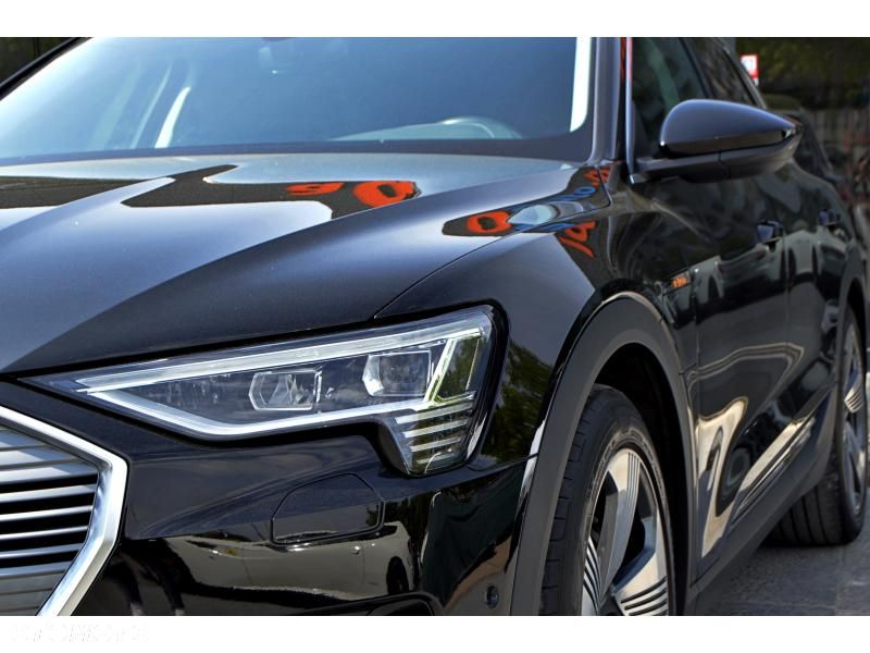 Audi e-tron 50 Quattro - 8