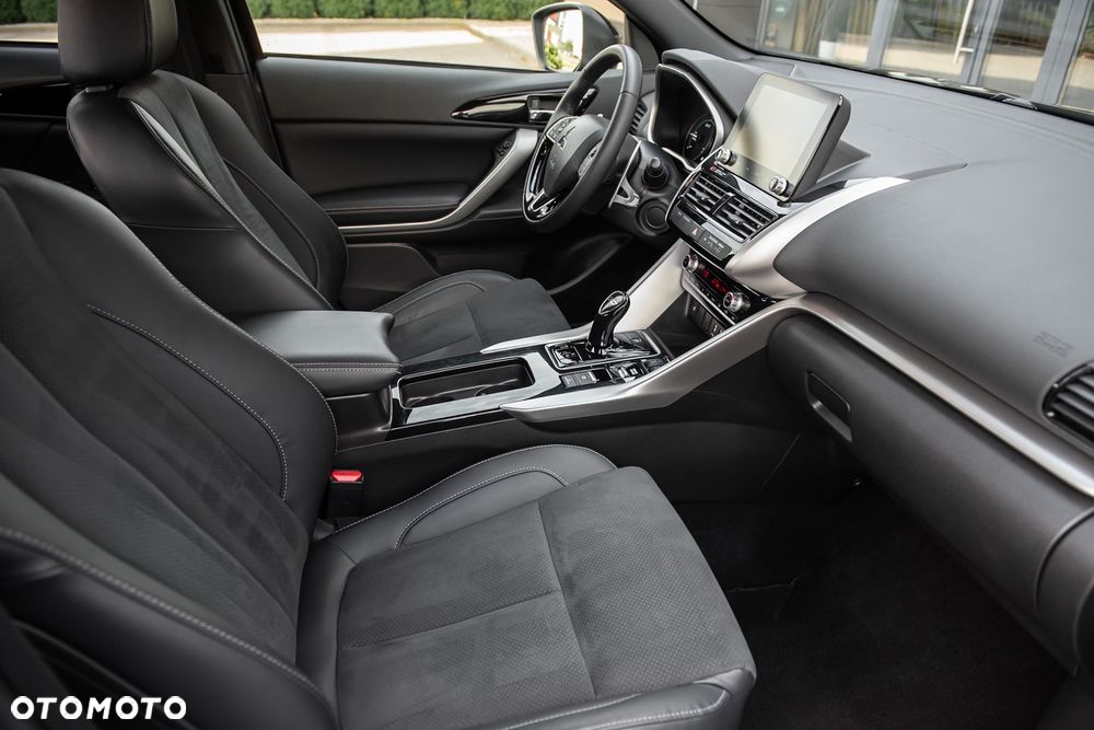 Mitsubishi Eclipse Cross 2.4 PHEV Intense Plus - 36