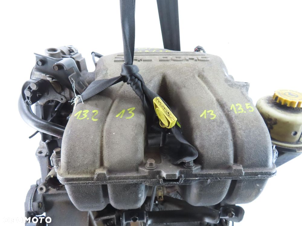SILNIK CHRYSLER VOYAGER IV 2.4 EDZ - 4