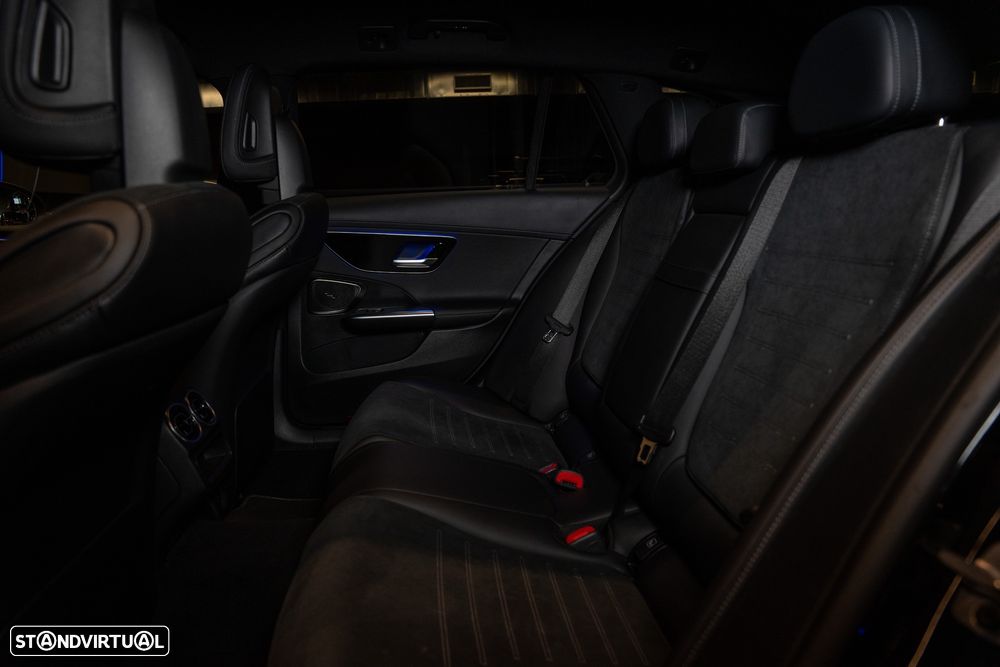 Mercedes-Benz C 300 e AMG Line - 27