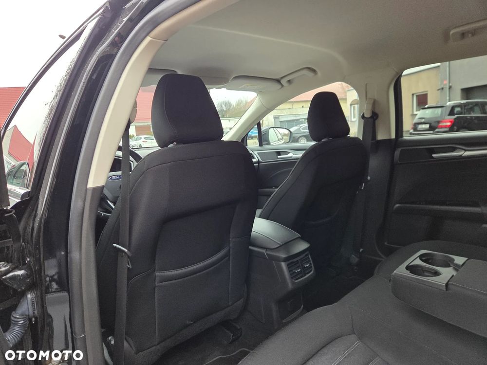 Ford Mondeo 2.0 TDCi Trend - 32