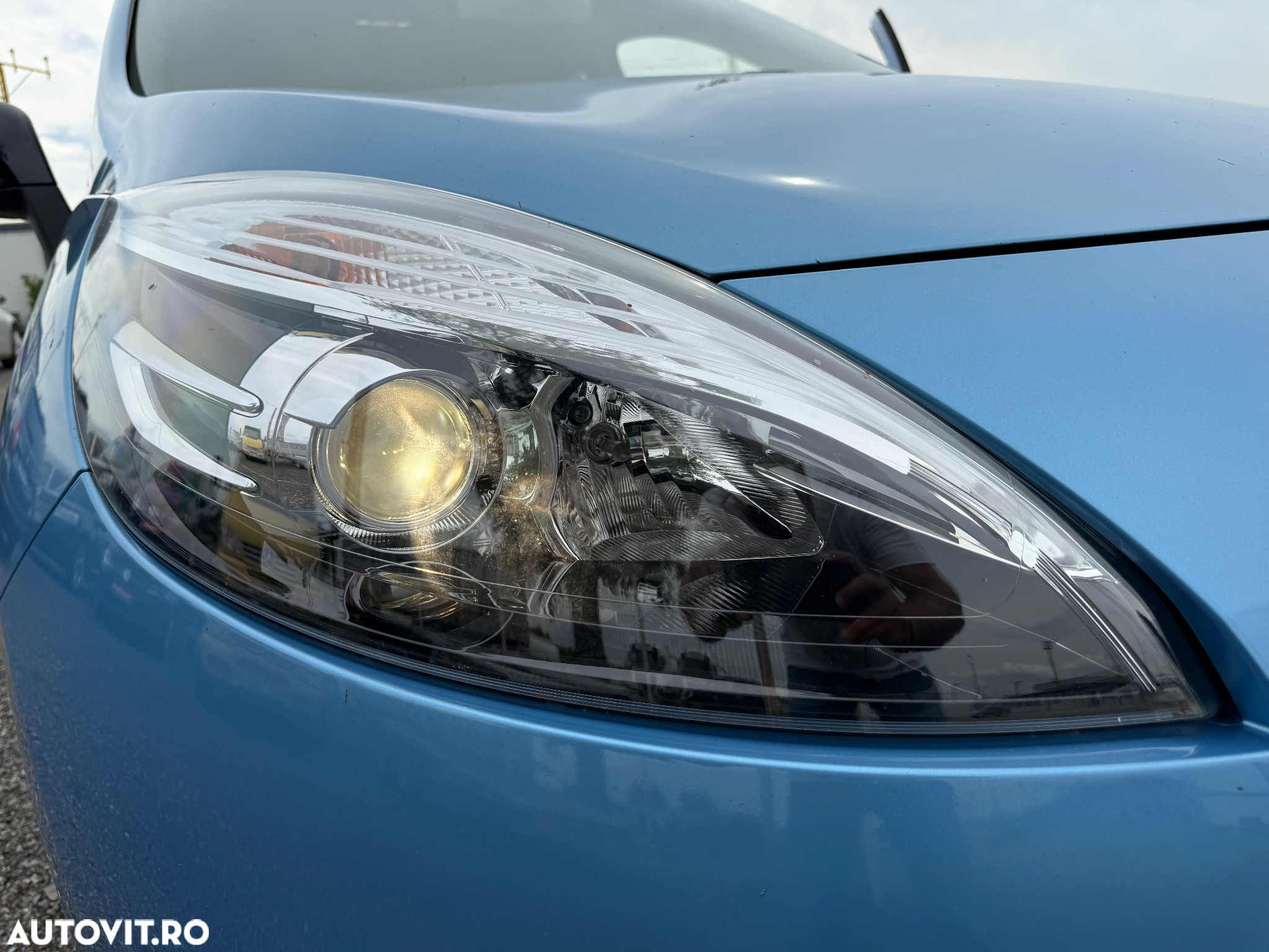 Renault Grand Scenic ENERGY dCi 130 Start & Stop Bose Edition - 14