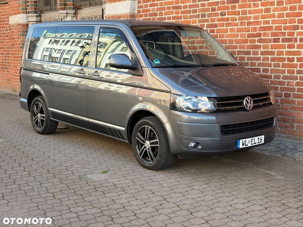 Volkswagen Multivan - 2