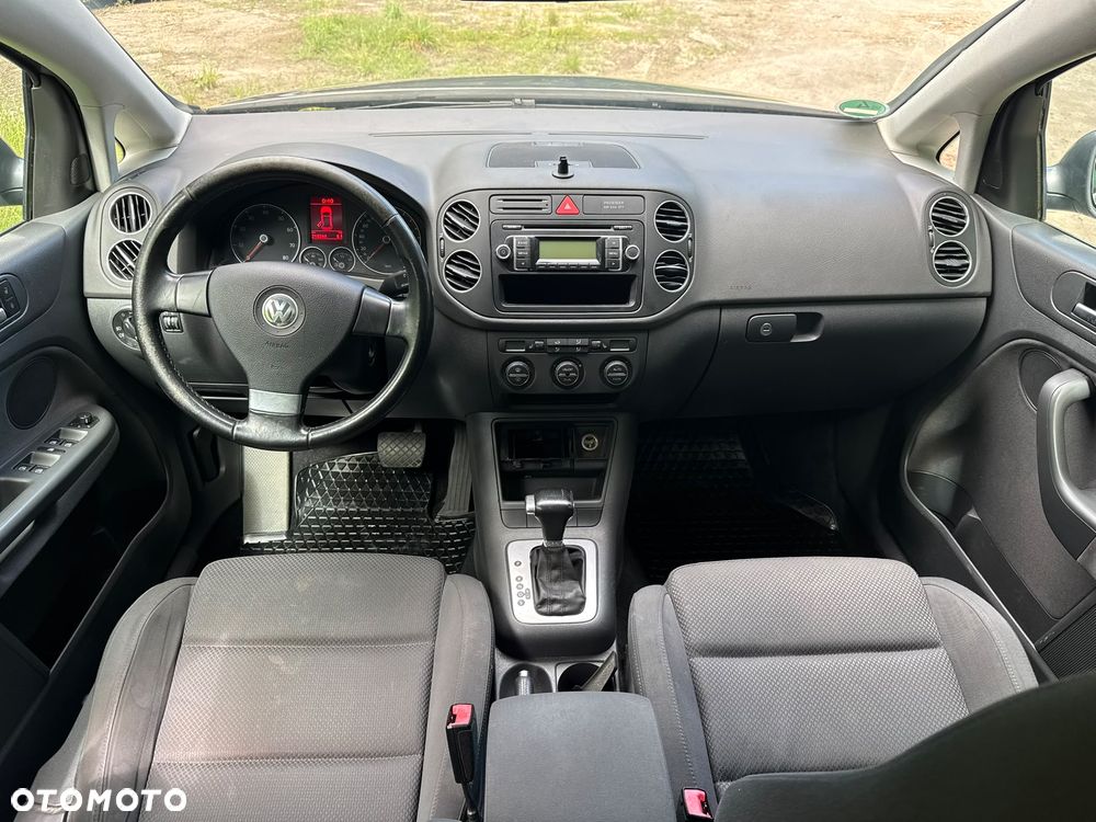 Volkswagen Golf Plus 1.4 TSI DSG Sportline - 10