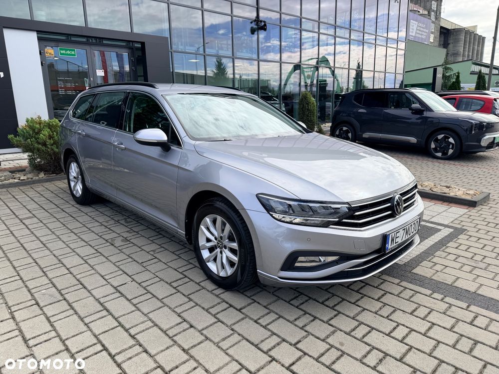 Volkswagen Passat Variant 1.5 TSI EVO Business DSG - 5
