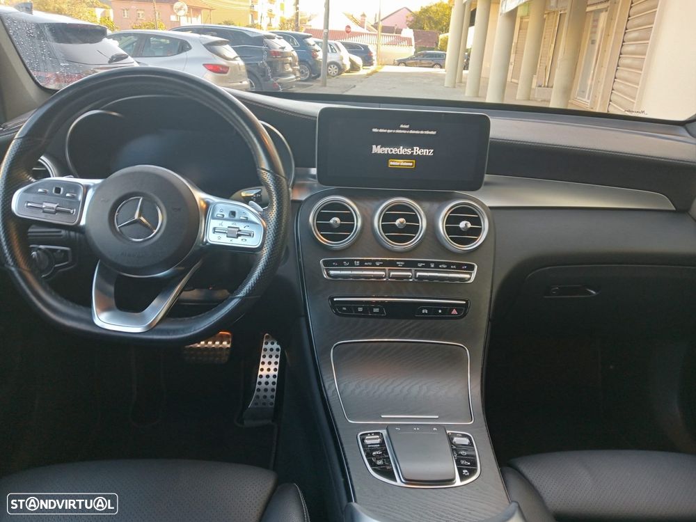 Mercedes-Benz GLC 300 e Coupe 4Matic - 11