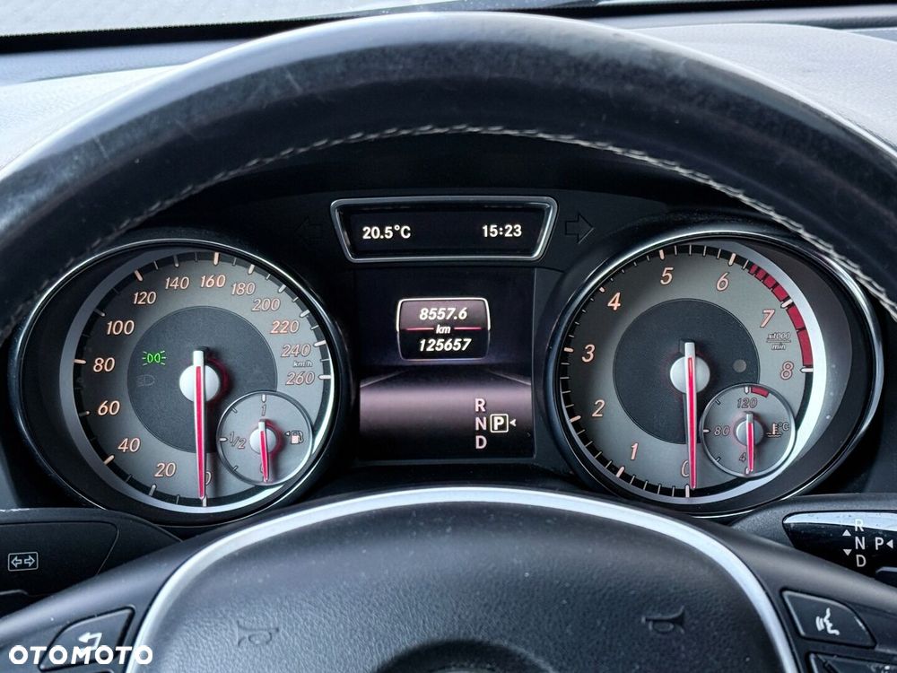 Mercedes-Benz CLA - 31