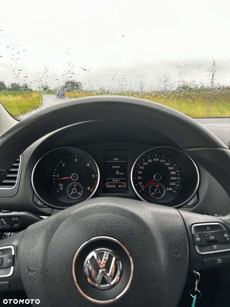 Volkswagen Golf 2.0 TDI Comfortline - 11