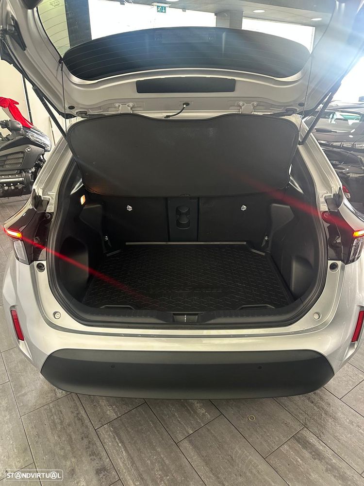 Toyota Yaris Cross 1.5 HDF Premiere Edition - 7