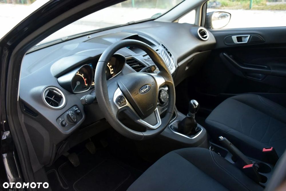 Ford Fiesta - 11