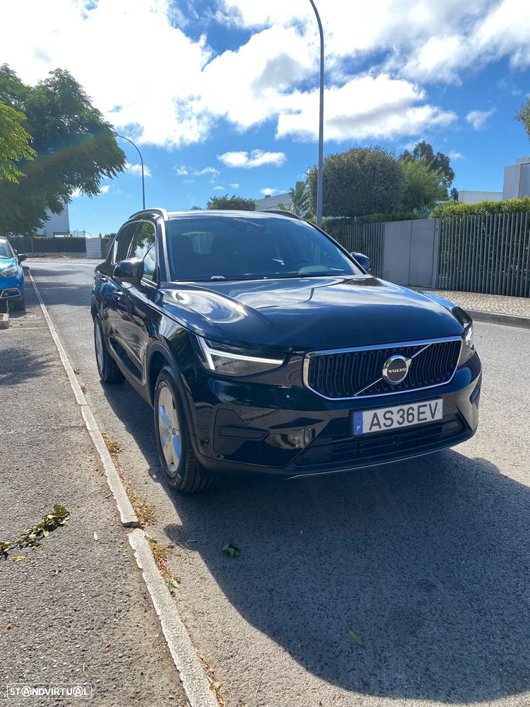 Volvo XC 40 1.5 T2 Essential Auto - 1