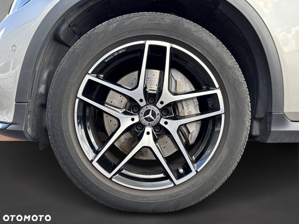 Mercedes-Benz GLC - 10