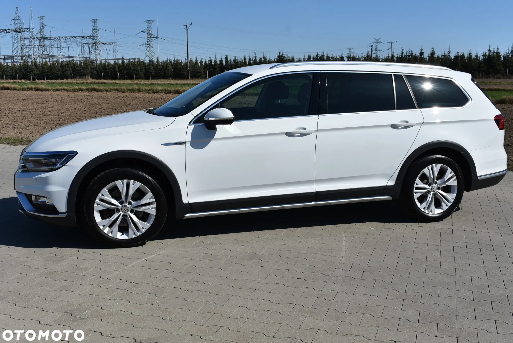 Volkswagen Passat Alltrack 2.0 TDI SCR 4Motion DSG - 10